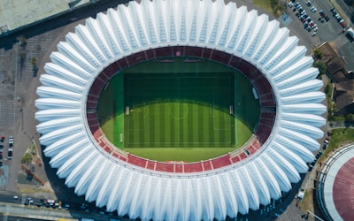 2010年西班牙tiki-taka战术体系图解 - 哈维与伊涅斯塔